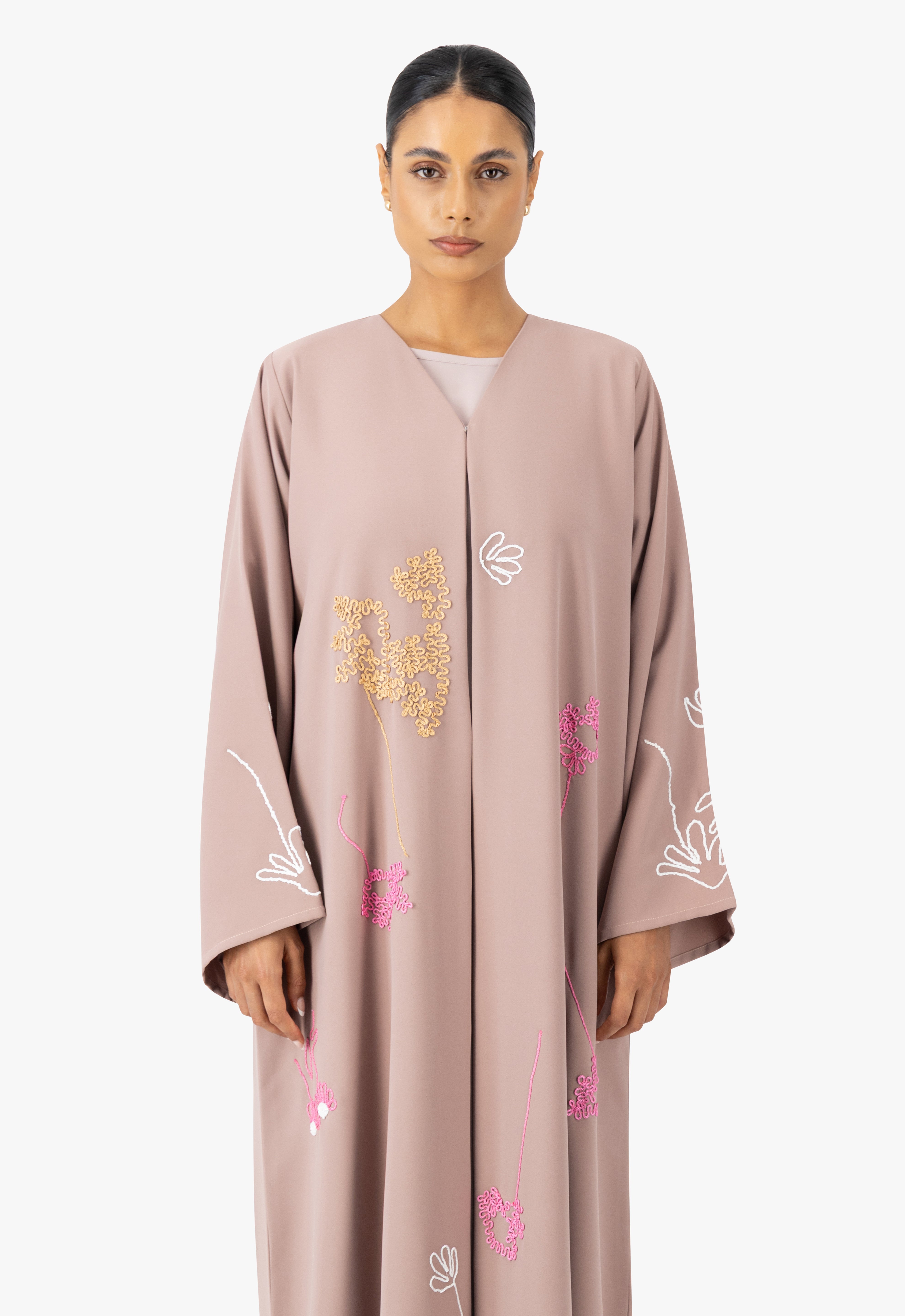 Daily Abayas,Colored Abayas,Embroidered Abayas,Handwork Abayas,