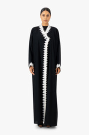 Daily Abayas,Black Abayas,Embroidered Abayas