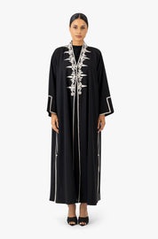 Daily Abayas,Black Abayas,Embroidered Abayas